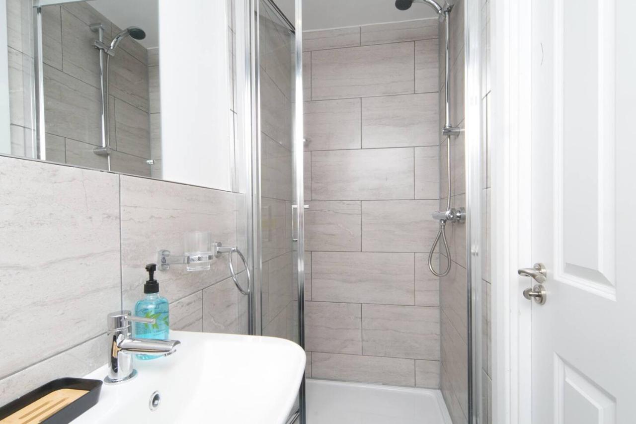 Pass The Keys Modern En-Suite Room In Country Pubrestaurant 2 Llanddona Exterior foto